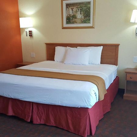 Stadium Motel Lubbock Extérieur photo