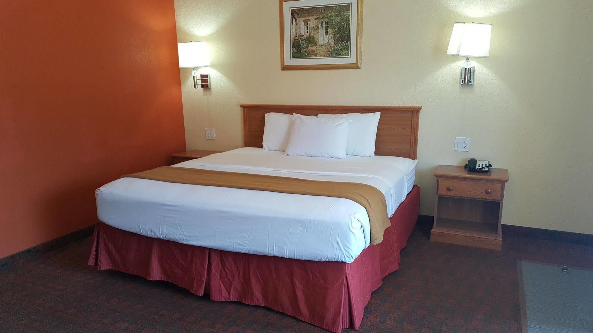 Stadium Motel Lubbock Extérieur photo